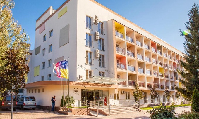 Obolons'kyi District Hotel | Pushcha Congress Hotel