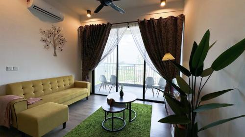 Putrajaya Apartment | Putrajaya Antara Residence Air-Con Suite Facing Beauty Lake View