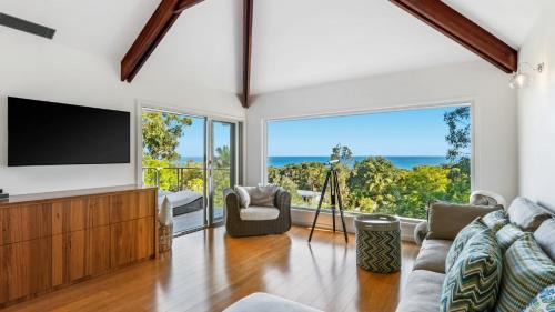 Killcare House | 'Putty Beach Retreat' by HolidayCo