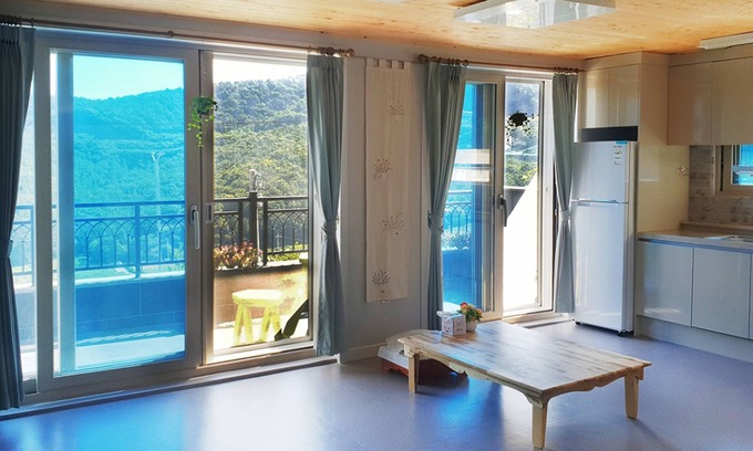 Yeosu House | Pyramid Red Clay Pension