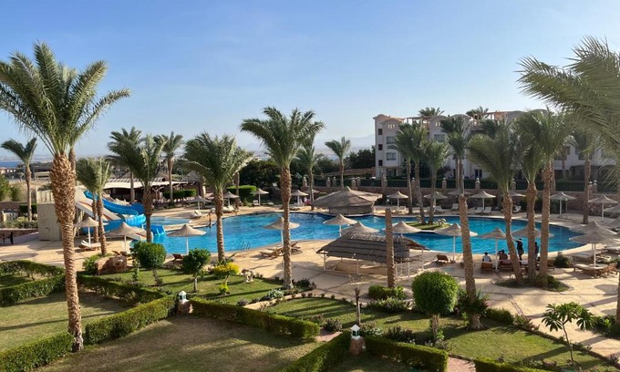 Sahl Hasheeh Apartment | Pyramisa Sunset Pearl Compound, Sahl Hasheesh