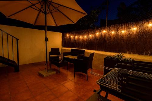 Abena Apartment | Pyrenees Escape with Terrace and BBQ