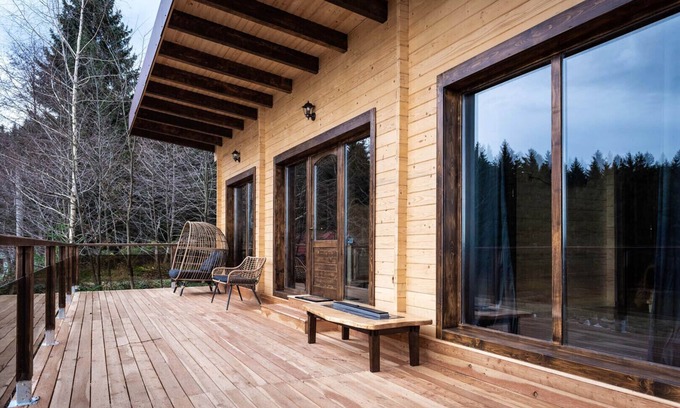 Sacele Ski Chalet | QChalet