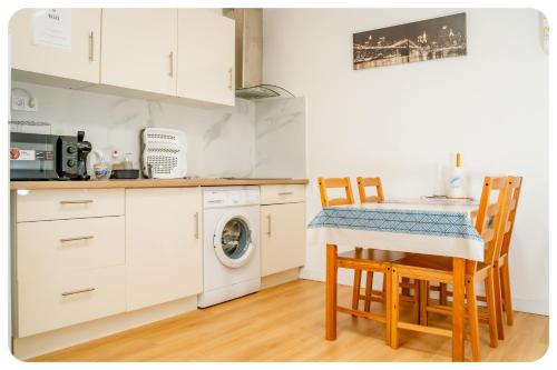Les Stades Apartment | Qhome 4 - F2 entre Paris et Disney - Parking privé