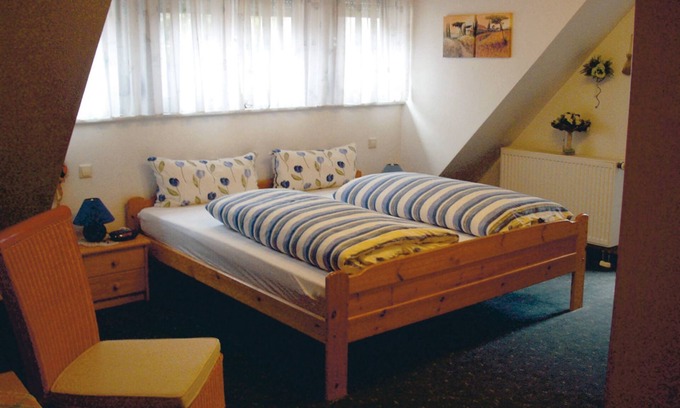 Ettenheim Apartment | Quadruple Room with Shower and Toilet - Gästehaus Waldblick