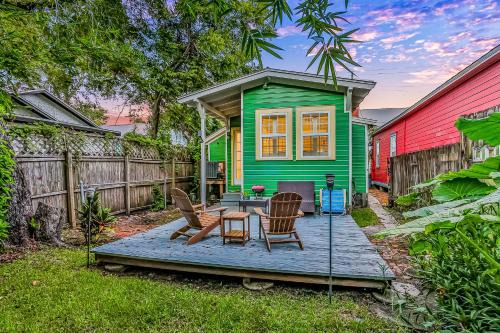 St. Augustine House | Quaint Modern Downtown Cottage