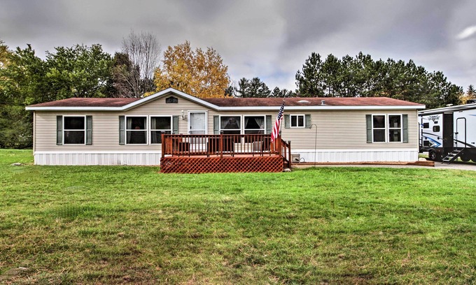 Pequot Lakes House | Quaint Pequot Home < 1 Mi from Lake Access!