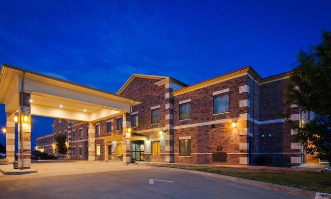 Perryton Hotel | Quality Inn Perryton