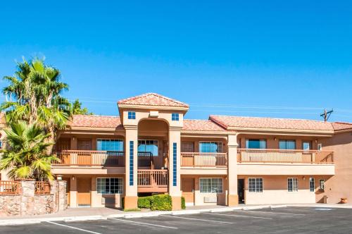 Mesilla Park Hotel | Quality Inn & Suites Las Cruces - University Area