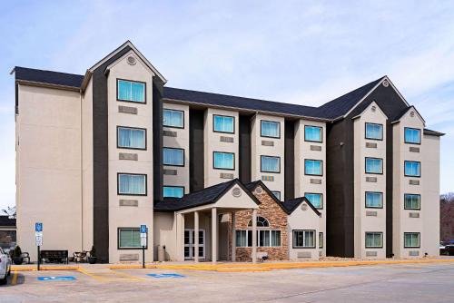 Robbinsville Hotel | Quality Inn & Suites Robbinsville