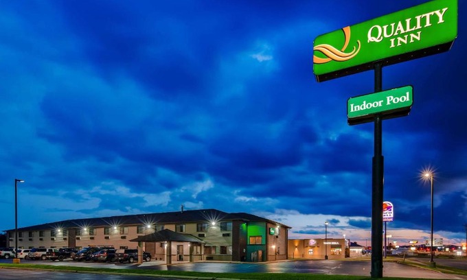 Tomah Hotel | Quality Inn Tomah