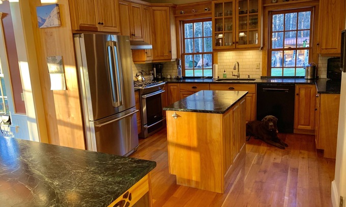 Weston House | Quality Vermont Home in the heart of Ski Country
