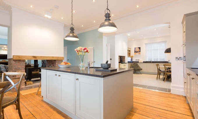 High Peak Cottage | Queen Ann's Close
