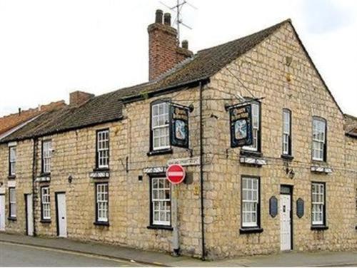 Lincoln Hotel | Queen in the West