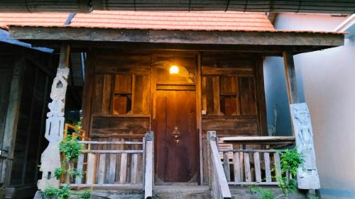 Umalas House | Queen's Cabin