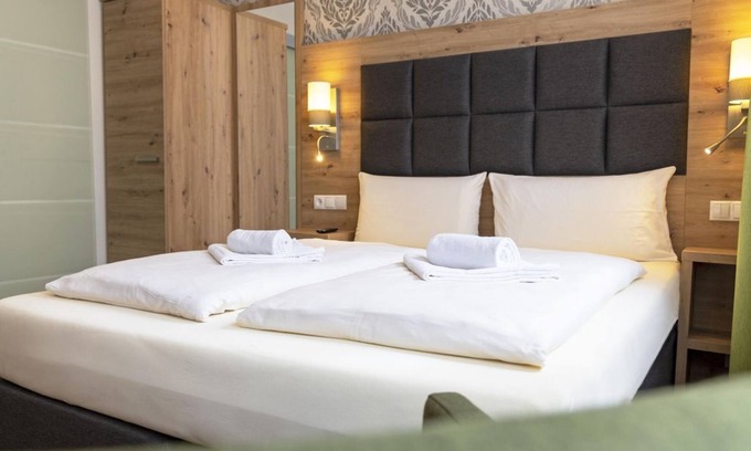 Rhens House | Queen-size double room GH-early booking rate B&B - AKZENT Hotel Roter Ochse
