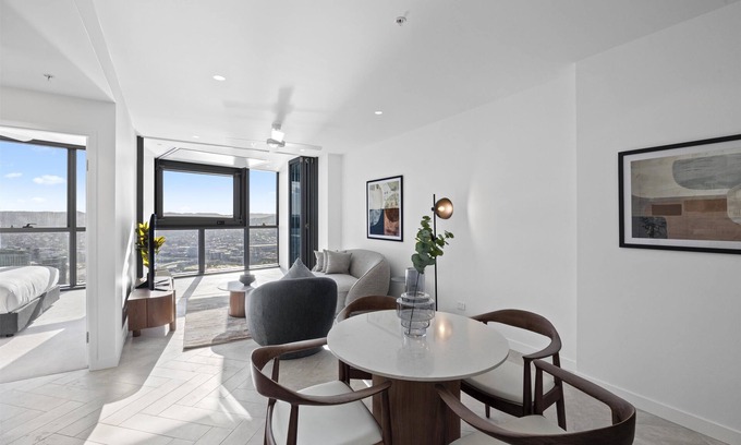 Brisbane Central Business District Apartment | Queen’s Wharf Residences Official