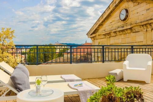 Old Town Hotel | Querini Luxury Suites