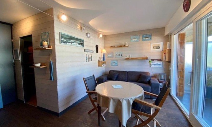 Quiberon Apartment | Quiberon - Studio 4 pers rénové, balcon, parking, 100m plage - FR-1-478-139