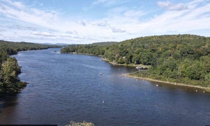 Sebec Condo | Quiet 2 bedroom condo on pristine Sebec Lake