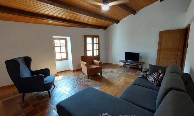 Arboras House | Quiet 3-star gite for 6 to 8 people with view, 5min from St Guilhem le désert