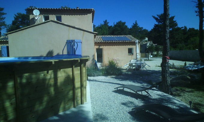 Plan-d'Aups-Sainte-Baume Apartment | Quiet studio in the heart of the Sainte Baume regional park