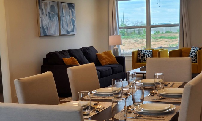 Jeffersonville House | 💥 Quiet Getaway - Minutes to Expo Center 💥