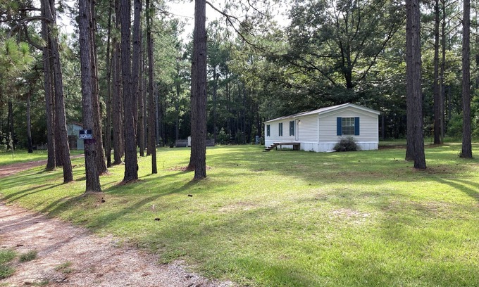 Coolidge House | Quiet home in the country between Thomasville and Moultrie
