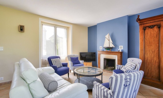 Dinard Ski Chalet | Quiet house for 6 - Less than 2km from the beach