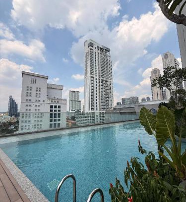 Kuala Lumpur City Centre Hotel | Quill KLCC Suites By City Home