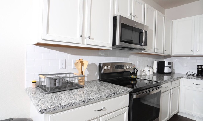 Dupont House | Quite and new built house 5 minutes from Gaylord hotel