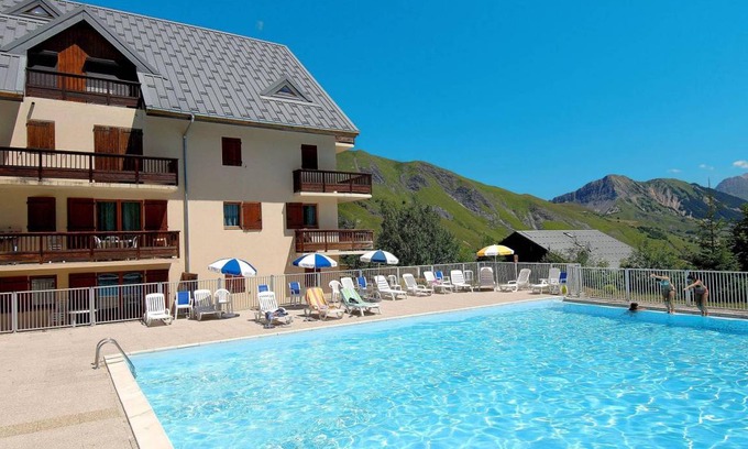 Saint-Sorlin-d'Arves Apartment | Résidence les Sybelles