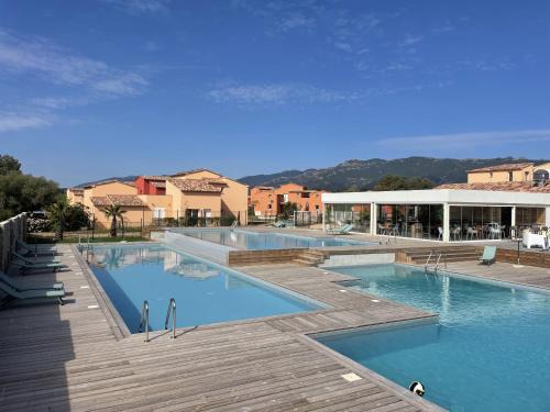 Lecci Apartment | Résidence hôtelière les hameaux de saint cyprien 25 M2