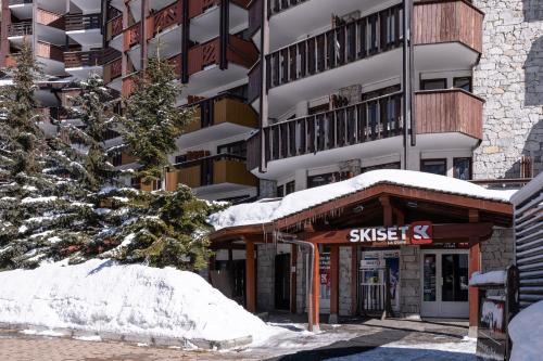 Val-d'Isere Apartment | Résidence Pierre & Vacances La Daille