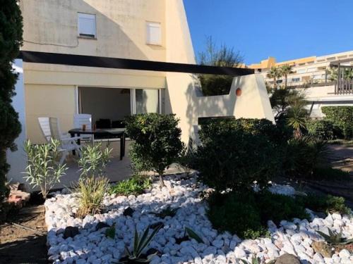 Naturist Village Villa | Résidence Port Nature Village 3 - Villa Duplex 6 Pers. Port Nature Village MAE-2884