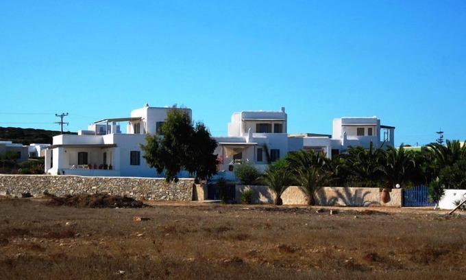 Santa Maria Villa | R 113 Spacious 3 bedroom Villa close to the beach with Sea View