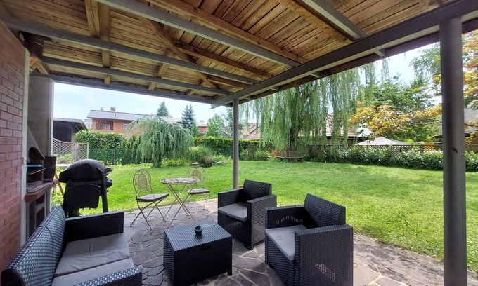 Ljubljana Hotel | R24 ROSE HOUSE
