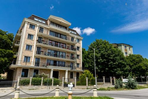 Saints Constantine and Helena Apartment | Rabi Park Residence