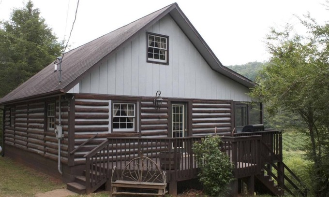 Franklin Cabin | Rabbit Creek Hideaway Secluded less then 2.5 miles from town!