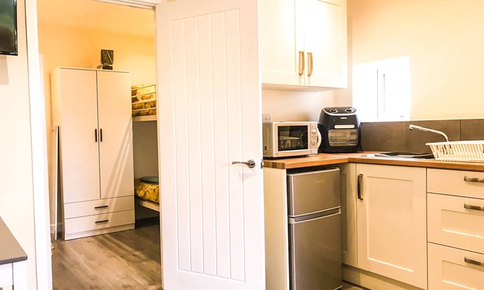 Blakeney Apartment | Rabbits Warren, A 2 Bed Holiday Let in The FOD