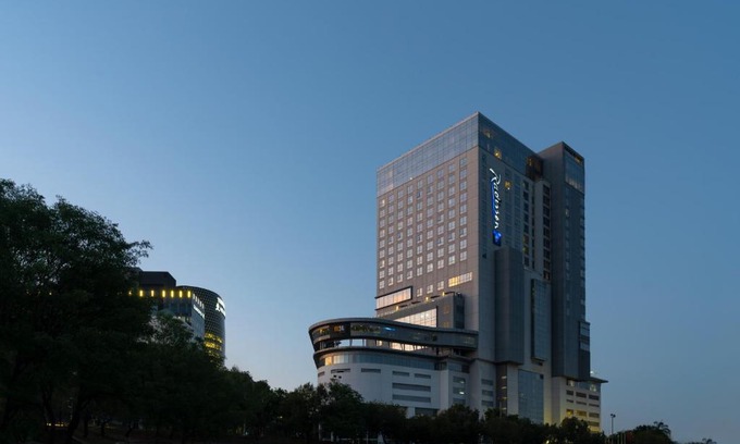 Sandown Hotel | Radisson Blu Hotel Sandton, Johannesburg