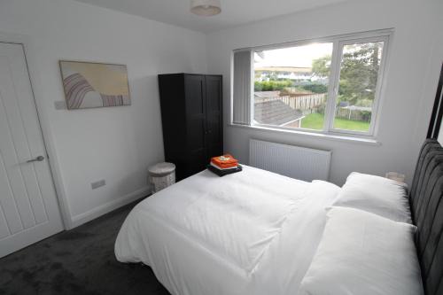 Dundonald House | Raffaello Cozy Home