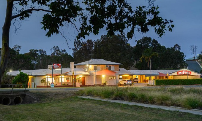 Biloela Hotel | Raintree Motel Biloela