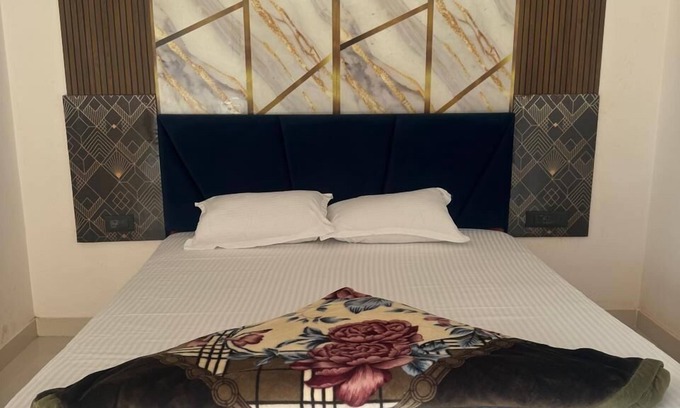 Ajmer Hotel | Raj Palace