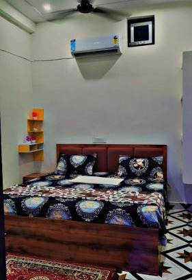 Faizabad Apartment | Ram Sevak Hotel By Nandan
