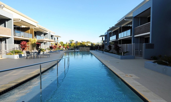 Urangan Hotel | Ramada Hervey Bay
