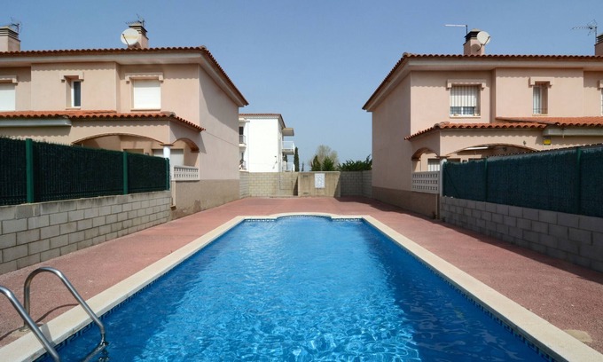 L'Escala Ski Chalet | RAMBLA MALLOLS 29
