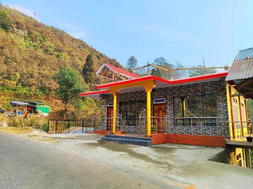 Rishop House | Ramdhura Explorers Retreat