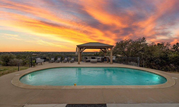 Leander Other | Ranch Retreat: Amenities Galore with Pool, Hot Tub, Basketball Court, and More!