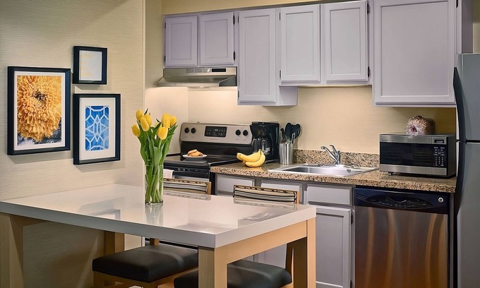 Omaha Hotel | Rare Gem! Onsite Pool, Free Breakfast, Kitchen, Pet-Friendly Property